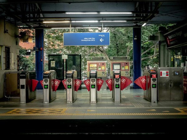 Familles nombreuses : comment économiser sur vos billets de train